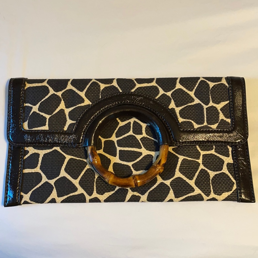 Banana Republic clutch-NWT-perfect for summer!
